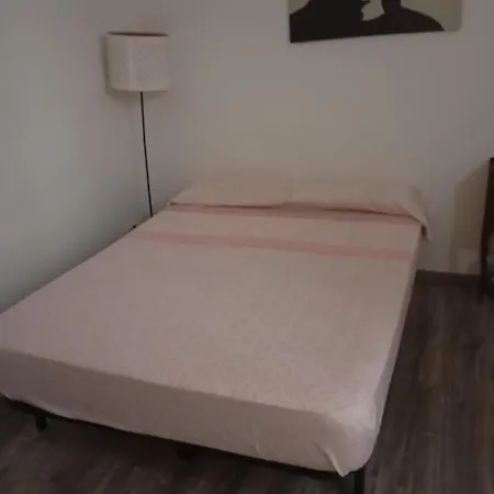 Frühstückspension Pilar 4 3*